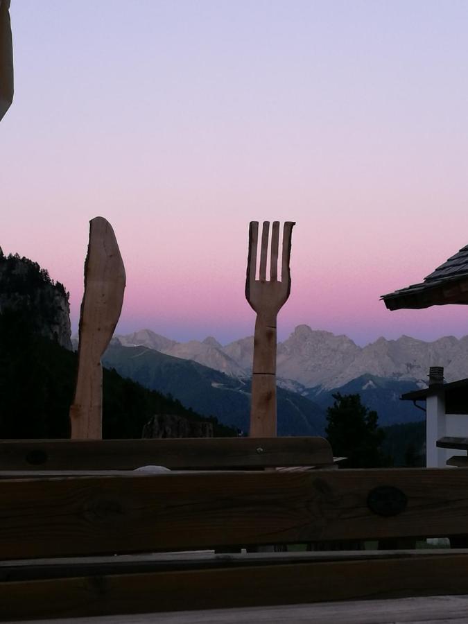 Отель Rifugio Stella Alpina Spiz Piaz Per Escursionisti Поцца-ди-Фасса Экстерьер фото