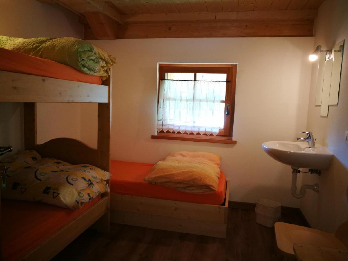Отель Rifugio Stella Alpina Spiz Piaz Per Escursionisti Поцца-ди-Фасса Экстерьер фото